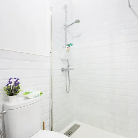 Home2book Beachside Bright Apt, Appartement